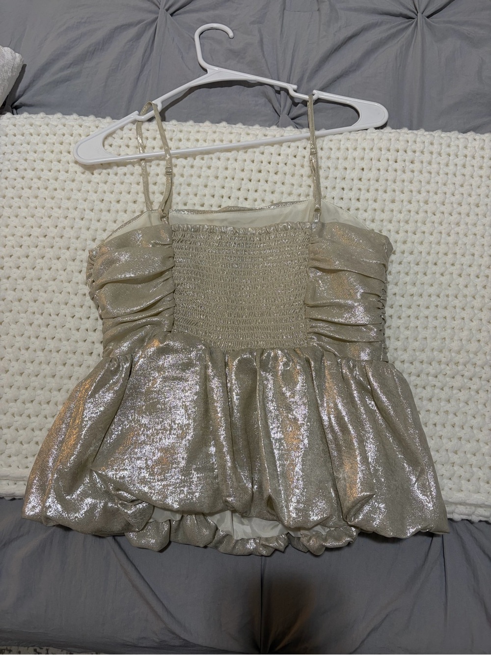 Target Gold Shimmer Top - Picture 2 of 3